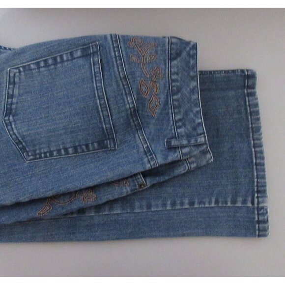 Talbots Womens Size 4 Petites Jeans Bootcut Blue 5-Pocket Stretch Embroidered - Picture 8 of 8